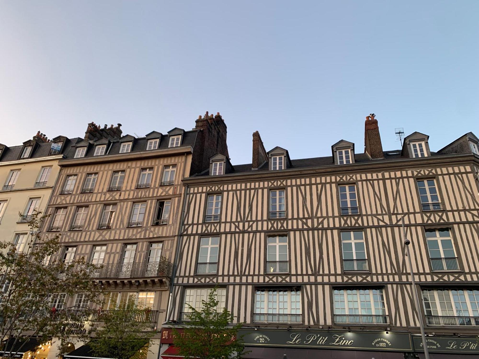 Terres De France - Appart Hotel Rouen Flaubert Zewnętrze zdjęcie